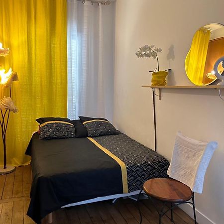 Appartamento Appt Rive Droite Centre Marais Parigi Esterno foto